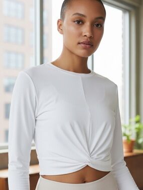 Fabletics Long-Sleeve Twist Front Top - Women's Large